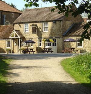 Downe Arms Country Inn Wykeham  Экстерьер фото